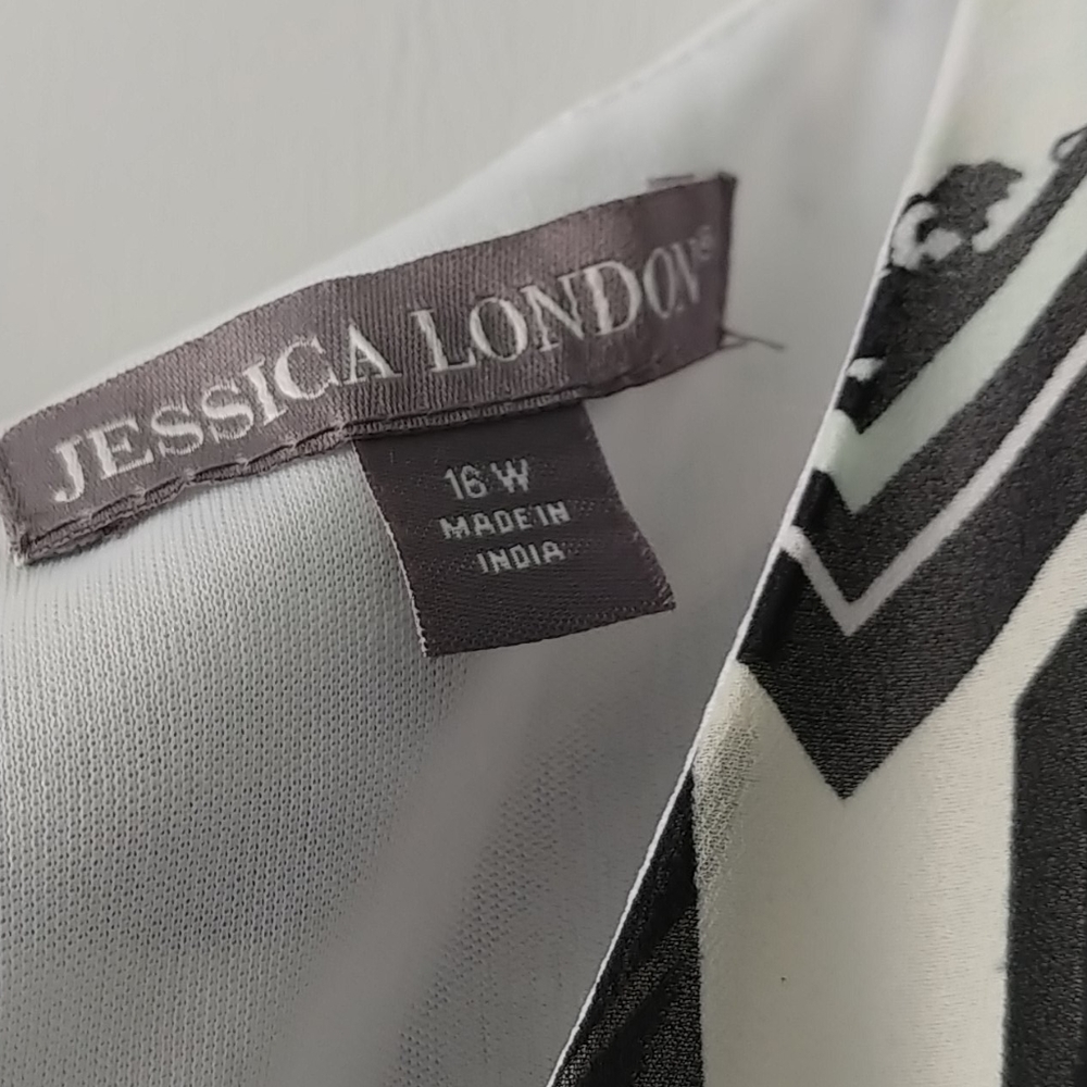 Jessica London Lined Fly Away Maxi Dress - Picture 4 of 4